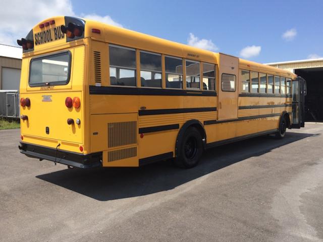 2003 THOMAS RE - USED BUS FOR SALE - STOCK NO. TH03-106725